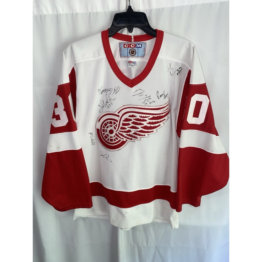 Vintage Detroit Red Wings Chris Osgood #30 Team Signed CCM Jersey Mens Small